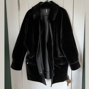 Free People Lindsay Black Faux Fur Sherpa Leather Coat 
Size Large